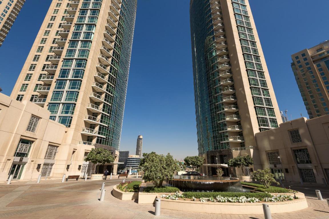 Burj Residences T3 Premium Apartment Dubái Exterior foto